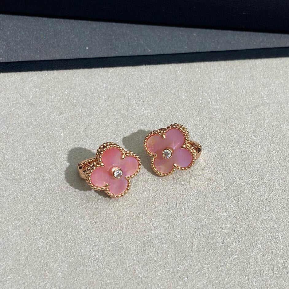 [Angela Jewelry]CLOVER MEDIUM 1 DIAMOND PINK EARRINGS