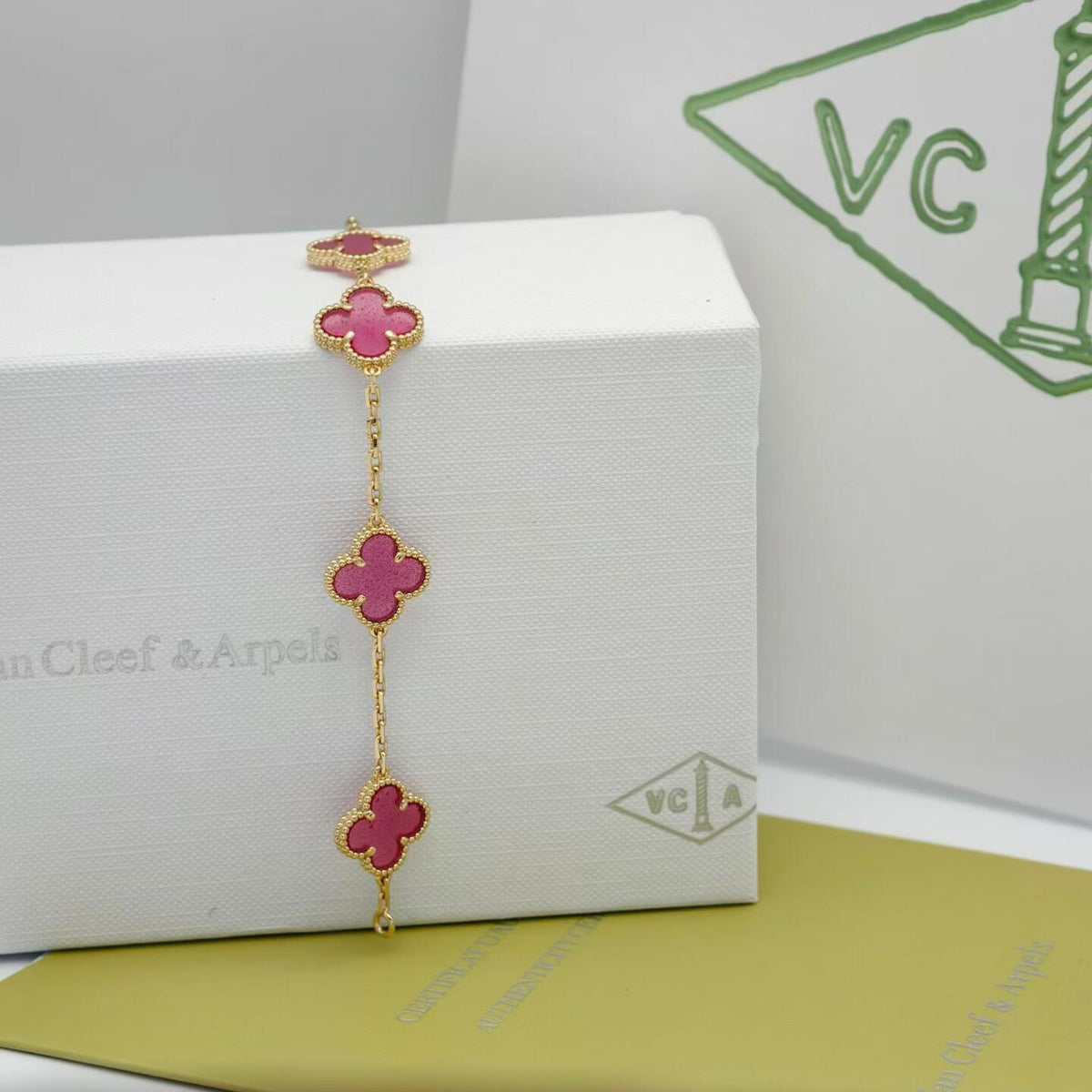 [Angela Jewelry]NEW CLOVER 5 MOTIFS PINK ENAMEL BRACELET