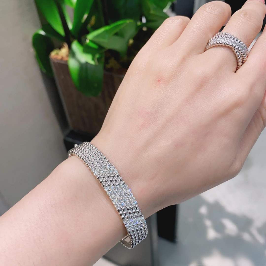 [Angela Jewelry]  FIVE-ROW DIAMOND BRACELET