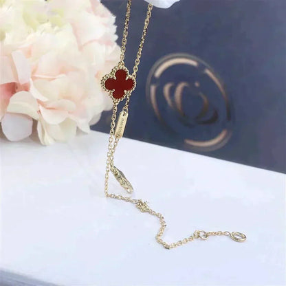 [アンジェラジュエリー]クローバーカーネリアンシングルフラワーブレスレット