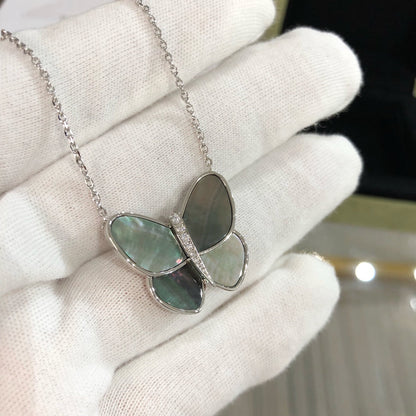[アンジェラジュエリー]ラージバタフライシルバーペンダントダイヤモンドネックレス